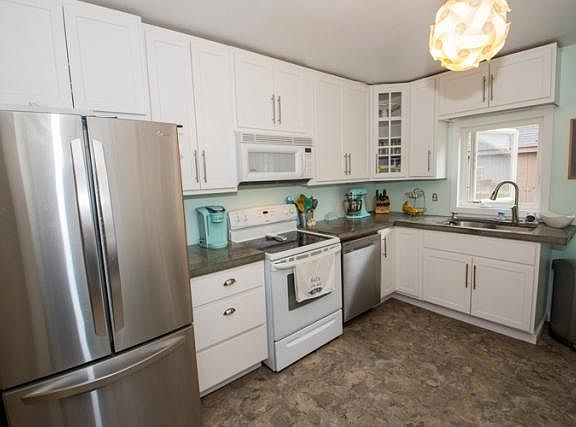 5th image of 127 Barrows Ct