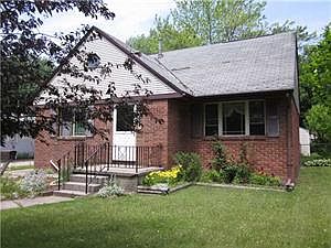 1st image of 27 Christophel Dr