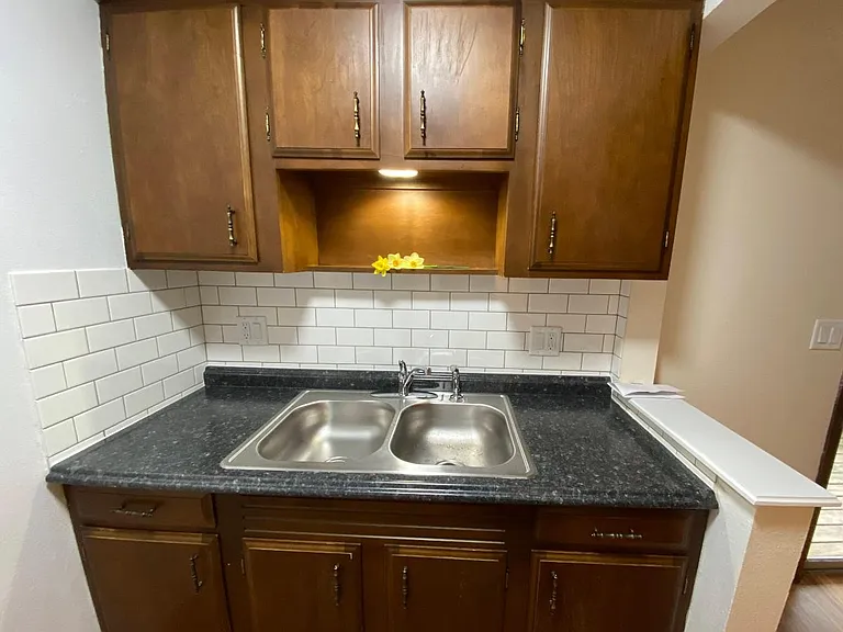 3306 Grand Ave #8 — Photo 3