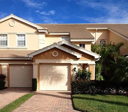 2nd image of 9651 Spanish Moss Way