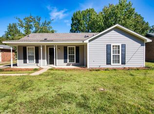 1133 N Burbank Dr, Montgomery, AL 36117