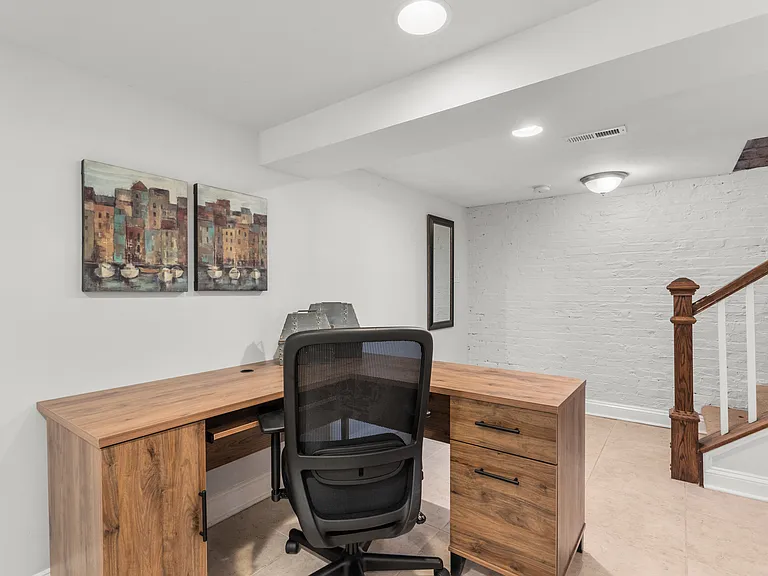 1654 Gales St NE — Photo 33