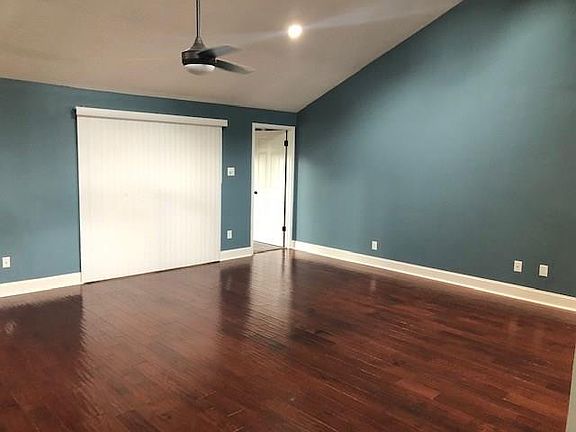 4th image of 7538 Cypress Dr