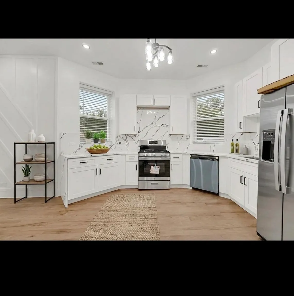 4 bed, $2,000 — Photo 2