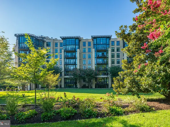 4301 Military Rd NW APT 413, Washington, DC 20015