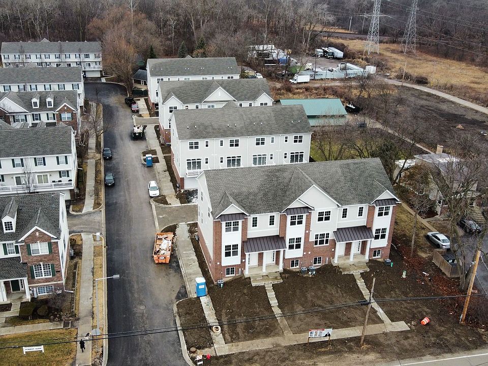 1st image of 184 Eli Ct