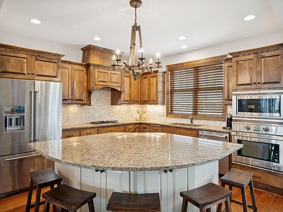 5th image of 2309 Lost Lake Ct