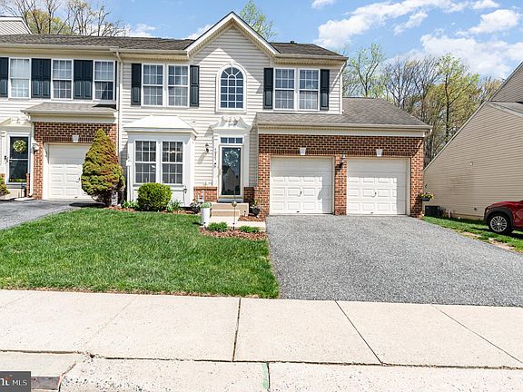 2nd image of 5037 Woods Line Dr Unit 19
