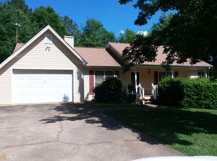 209 Moons Bridge Rd, Hoschton, GA 30548