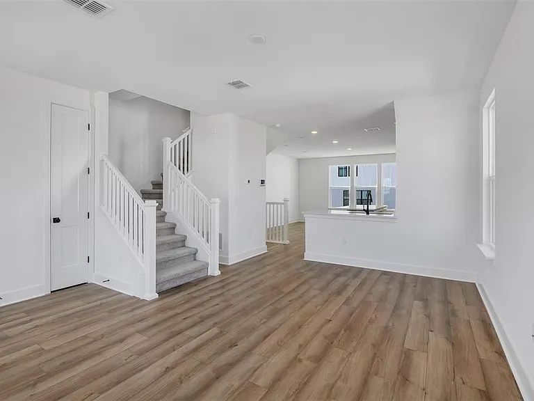 15178 Groverside Rd — Photo 12