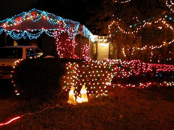 House dressed in its Christmas finery