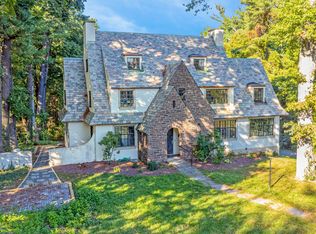 50 Elizabeth St, Hartford, CT 06105