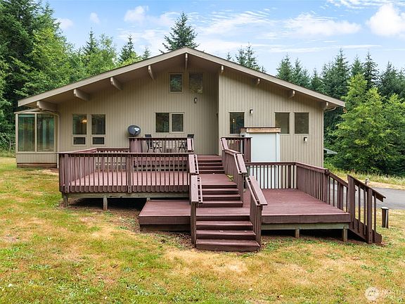 5th image of 1438 Brown Road W