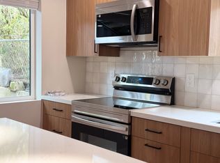 428 NW 120th St, Seattle, WA 98177