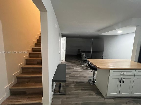 3rd image of 1560 NE 151st St APT 102