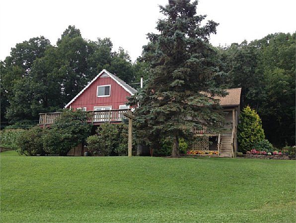 1st image of 277 Hillside Dr