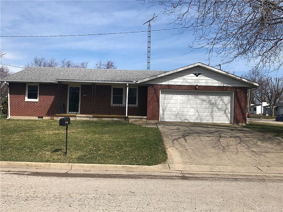 1st image of 100 Dover Dr