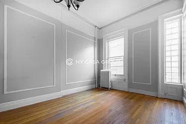 Rented by NY Casa Group