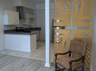 207 Lime Ave, Long Beach, CA 90802