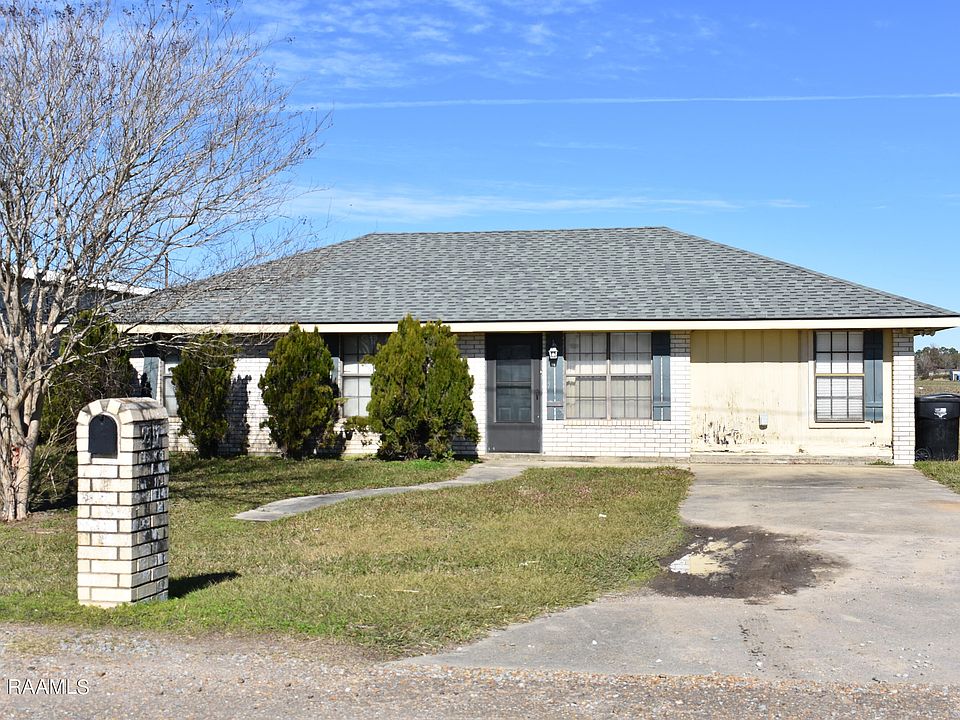 1st image of 5517 Cromwell Dr