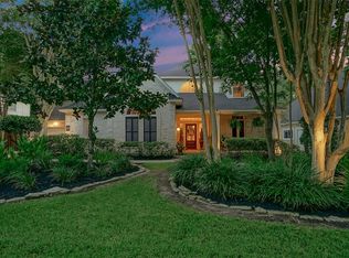 23 Moss Bluff Ct, Spring, TX 77382