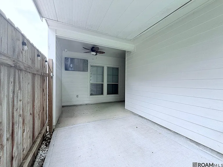 6643 Silver Oak Dr — Photo 18
