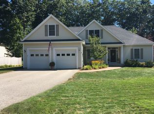 7 Samuel Dr, Concord, NH 03301
