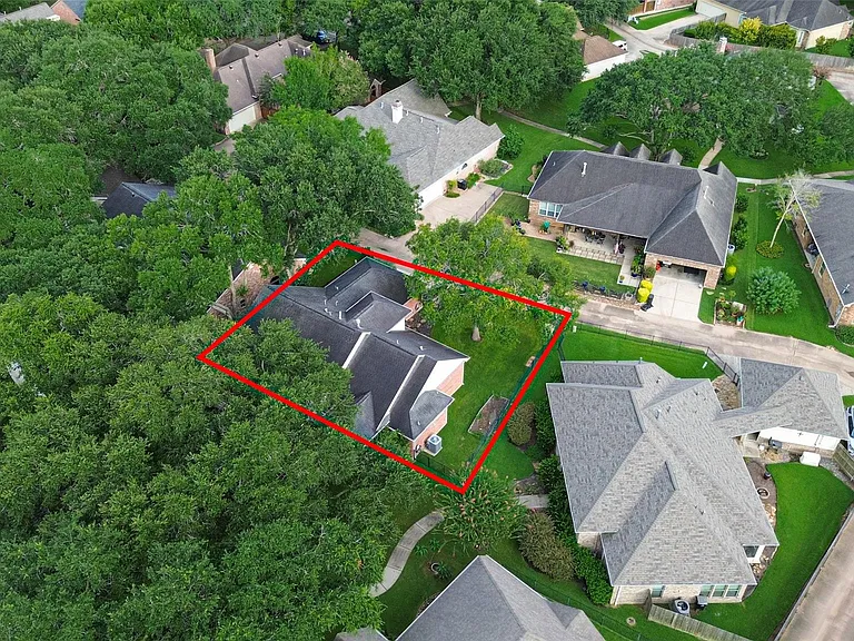4727 Lake Village Dr — Photo 41