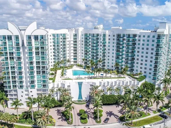7910 Harbor Island Dr, North Bay Village, FL