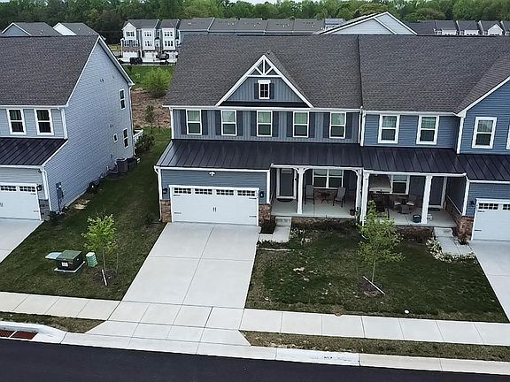 3rd image of 604 Longleaf Dr