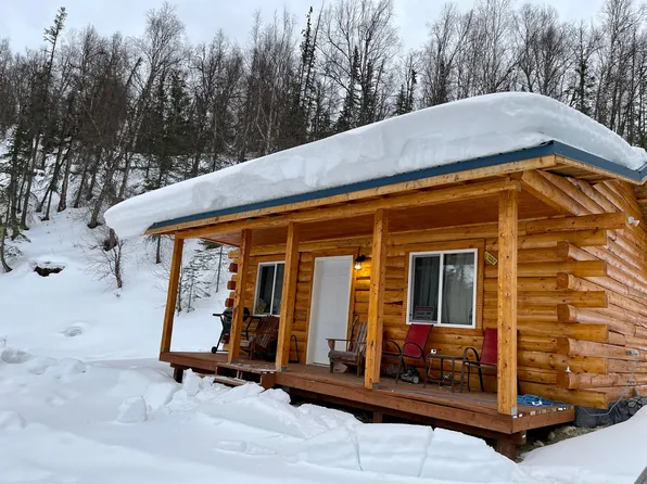 17866 E Miners Ave, Palmer, AK 99645