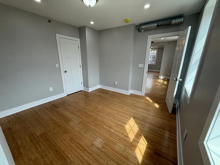 1 Bed/1 Bath
