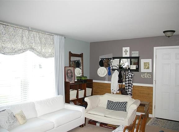 3rd image of 3138 Roger Williams Dr
