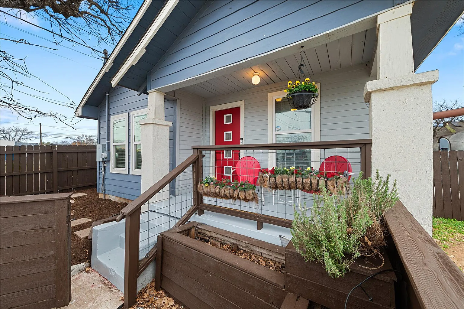 2 bed, 816 sqft, $2,600 — Photo 2