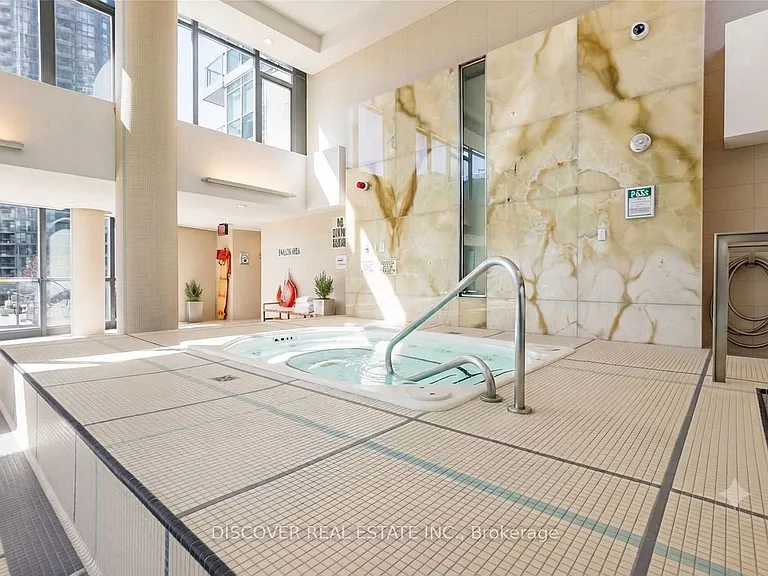 215 Fort York Blvd #2609 — Photo 10