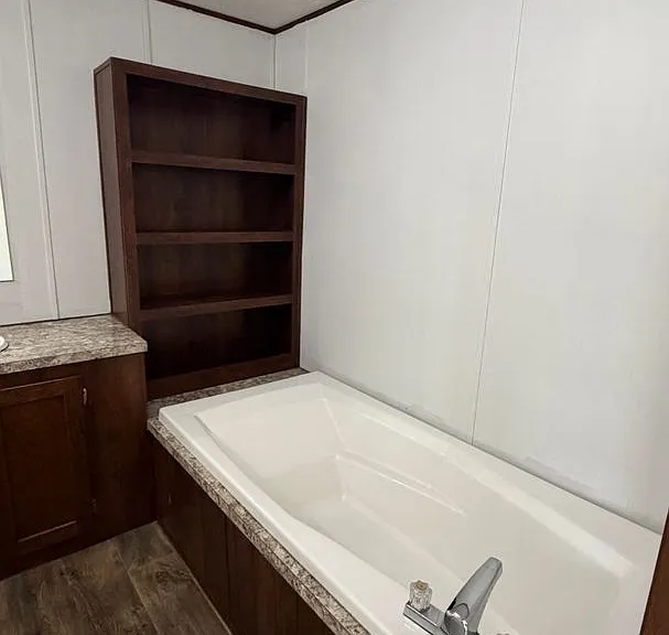 4220 Barber St — Photo 11