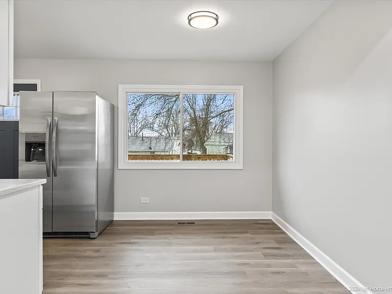 741 Yates Ave — Photo 13