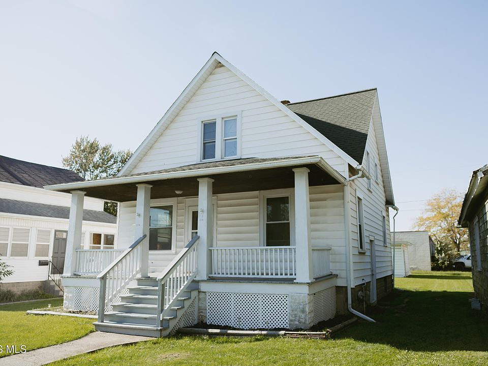 1st image of 1218 Jackson Ave