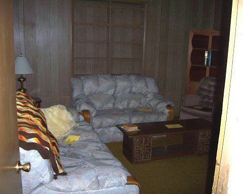 2nd image of 2919 Eshcol Ave