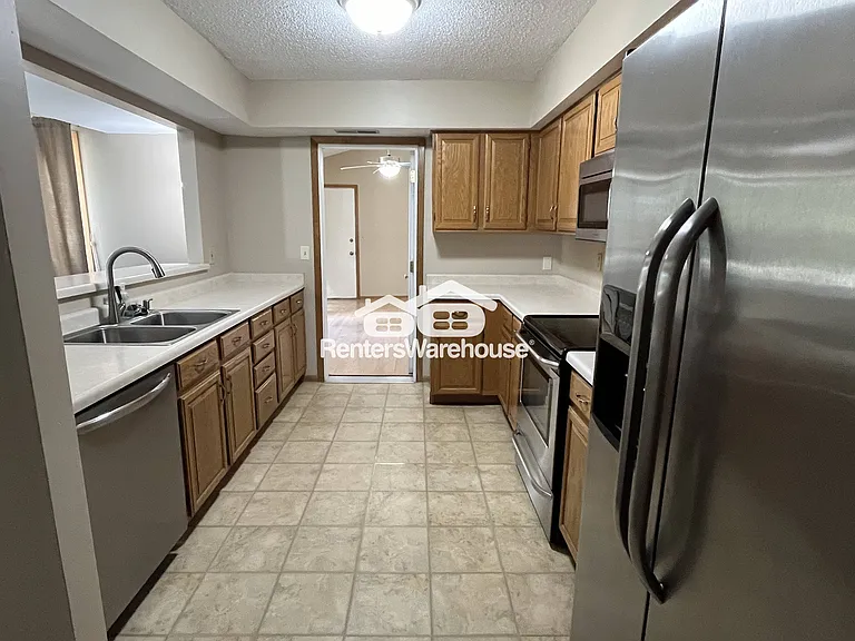 15870 Griffon Path — Photo 7