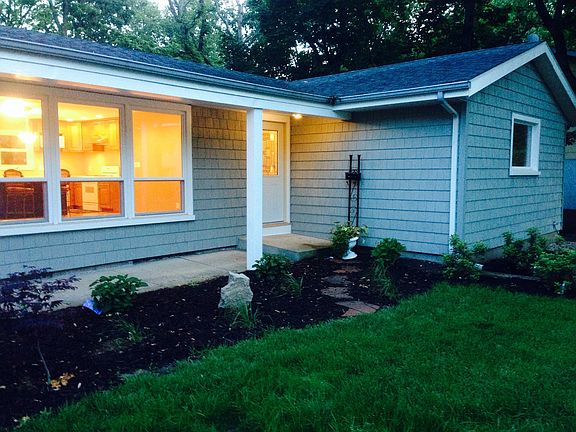 5th image of 2702 W Fountaindale Dr