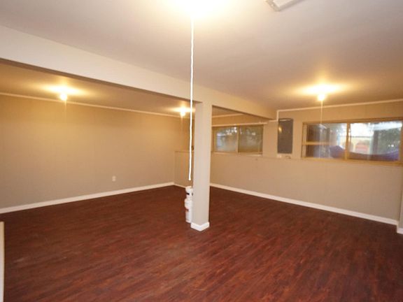5th image of 2037 Orchard Ln
