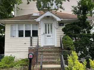 487 Cedarhurst Ave, Cedarhurst, NY 11516
