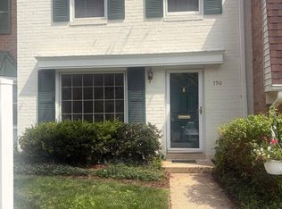 790 Azalea Dr #15, Rockville, MD 20850