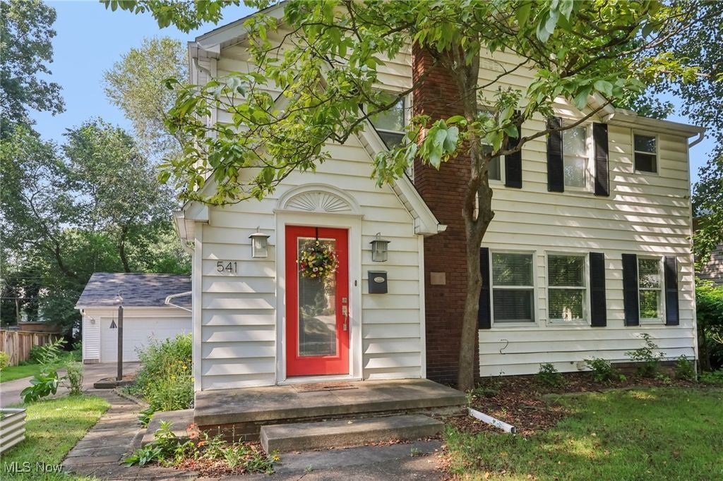 Real estate listing image