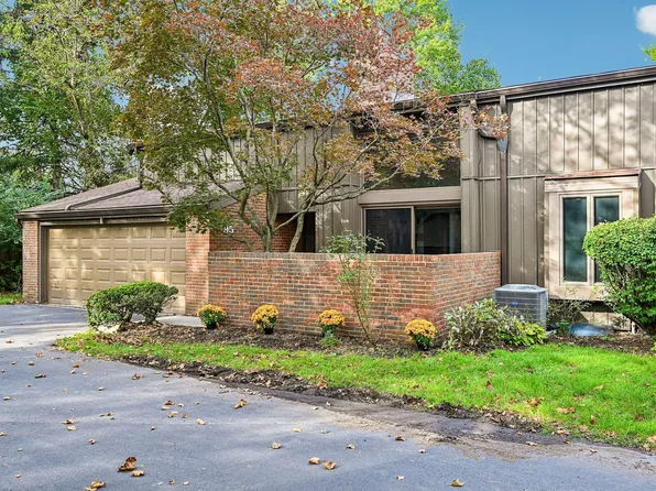 95 Glen Dr, Columbus, OH 43085