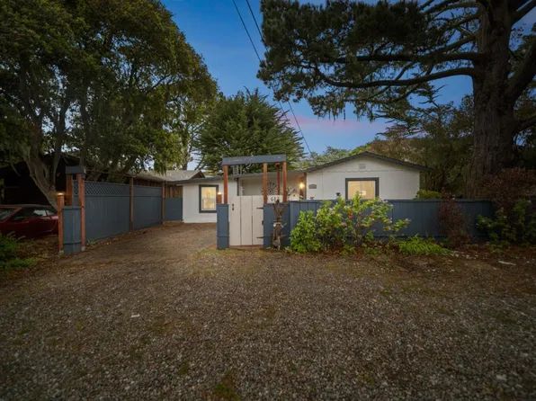 682 Lyndon St, Monterey, CA 93940