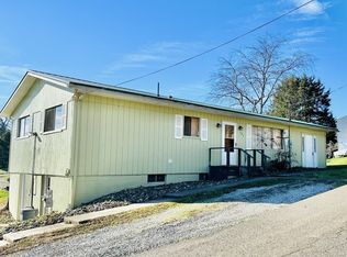 145 Windsor Dr, Gallipolis, OH 45631