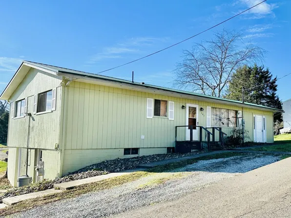 145 Windsor Dr, Gallipolis, OH 45631