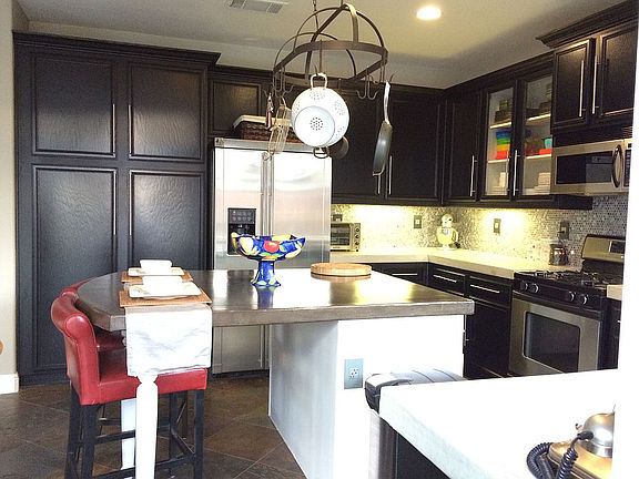 2nd image of 34962 Dogwood Ct
